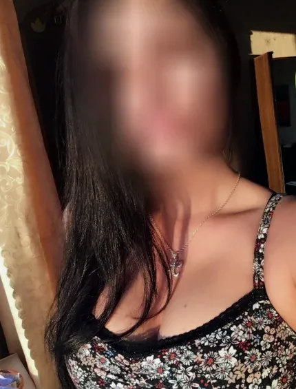 Emma, 31