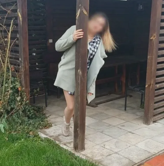 Isabella, 26